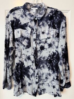 Carolina Belle Montreal Tie Dye Button Front Utility Blouse Gray NavyLarge